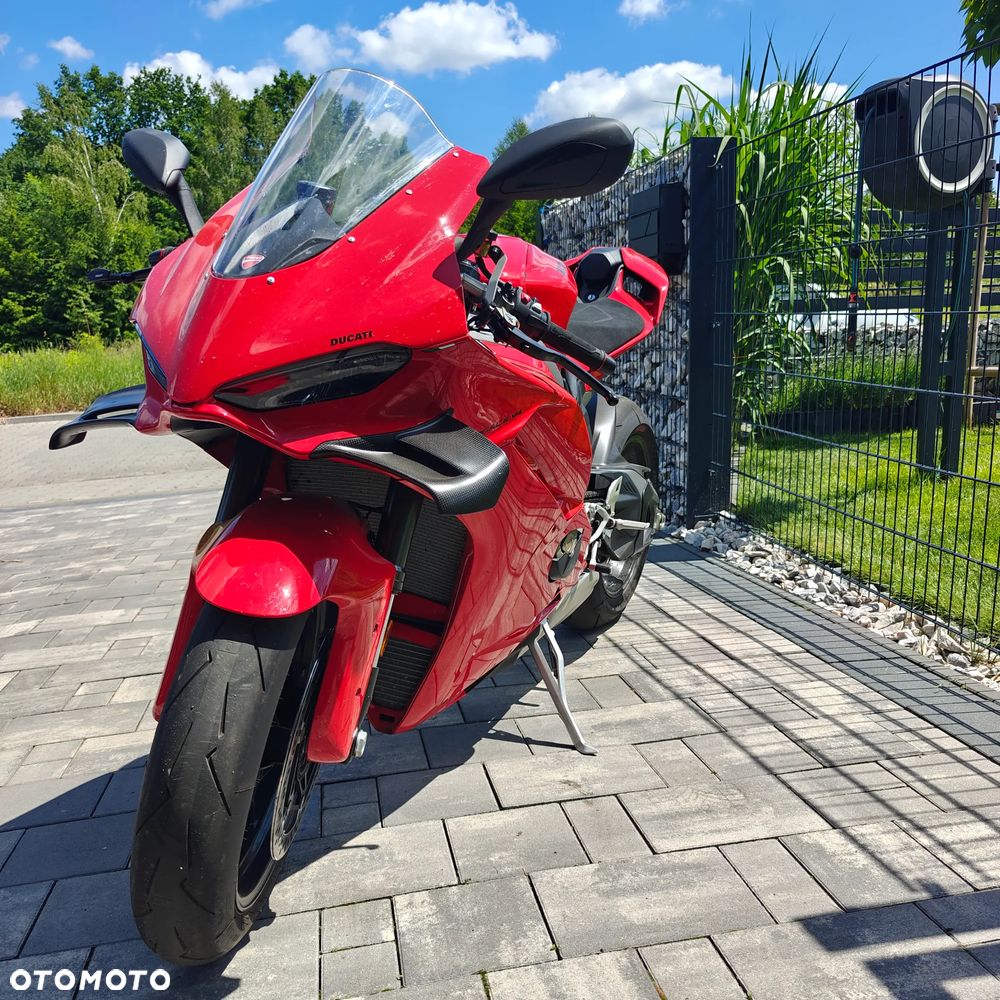 Ducati Panigale V4 - 1