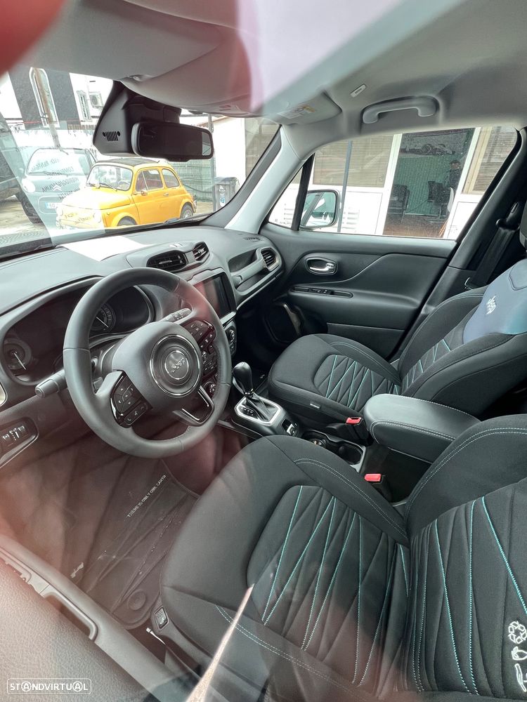 Jeep Renegade 1.3 T-GDI 4xe Auto Limited - 5