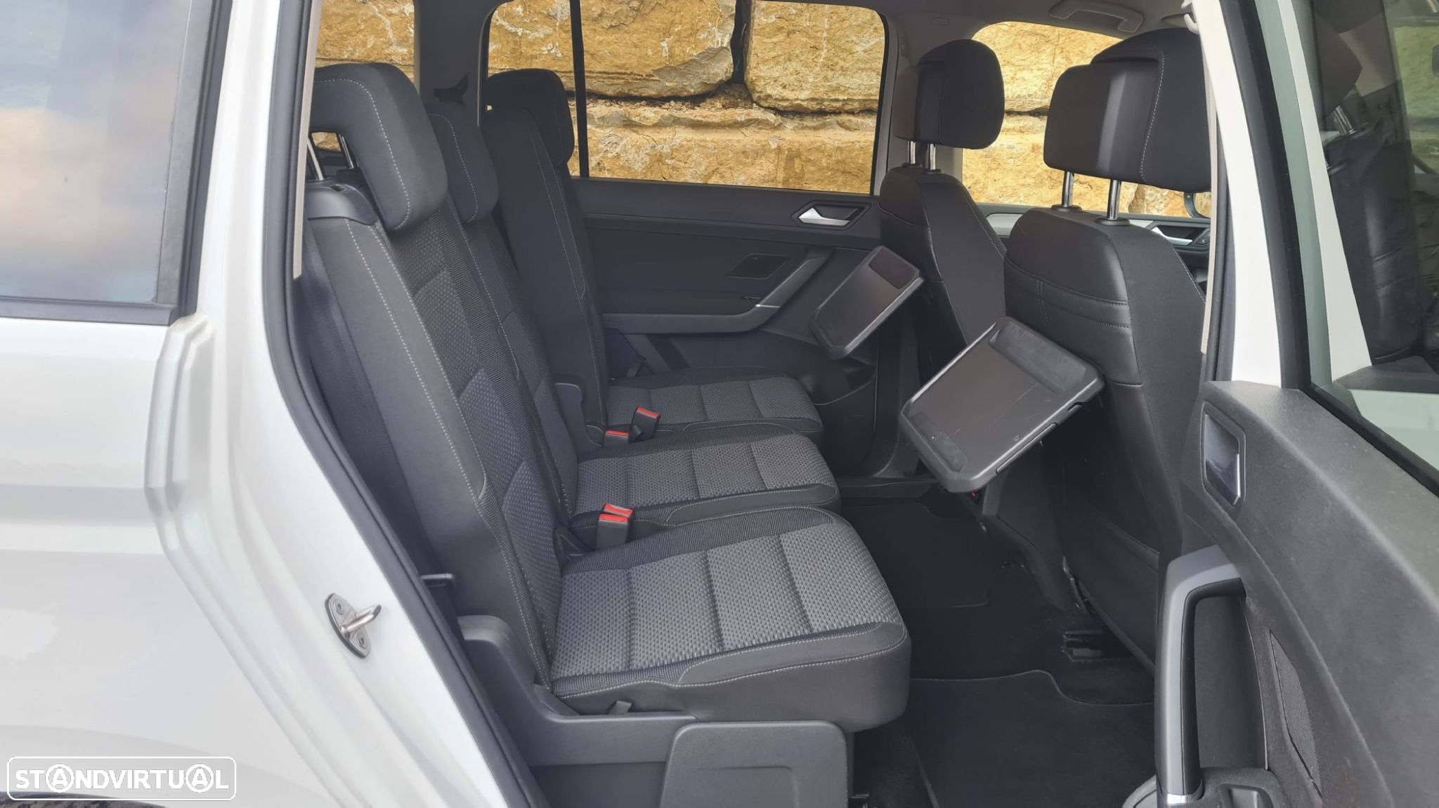 VW Touran 1.6 TDI Confortline DSG - 41