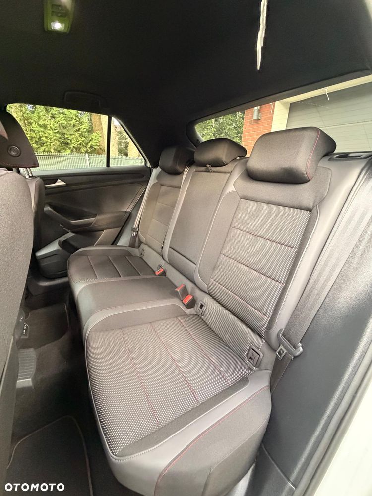 Volkswagen T-Roc 1.5 TSI GPF ACT Premium DSG - 17