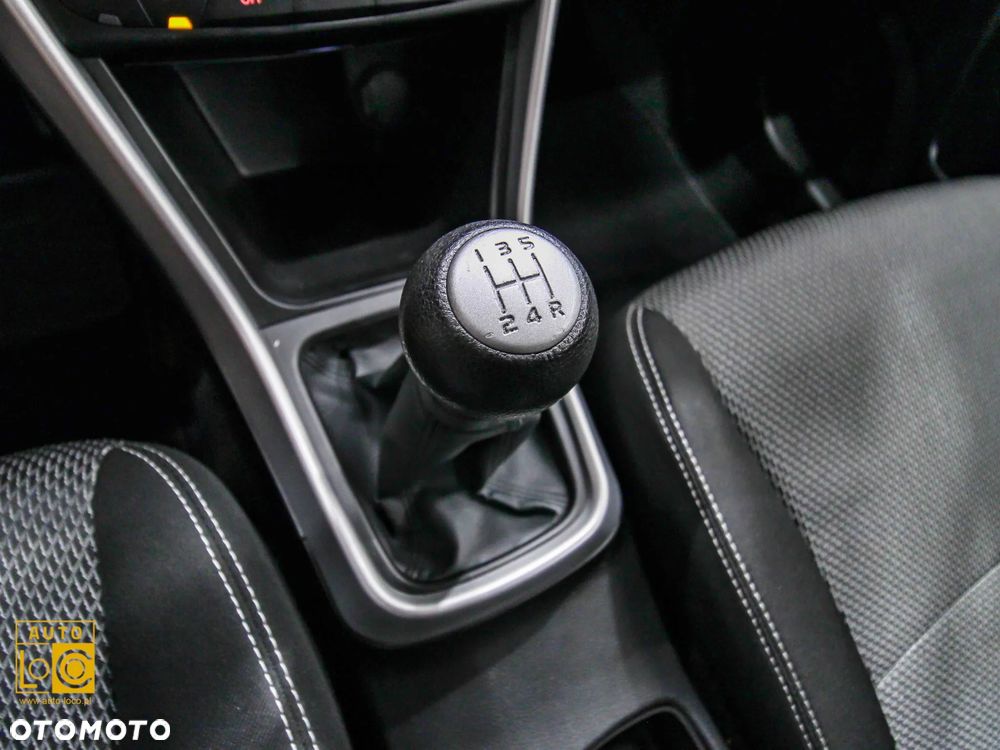 Suzuki SX4 1.6 Premium - 24