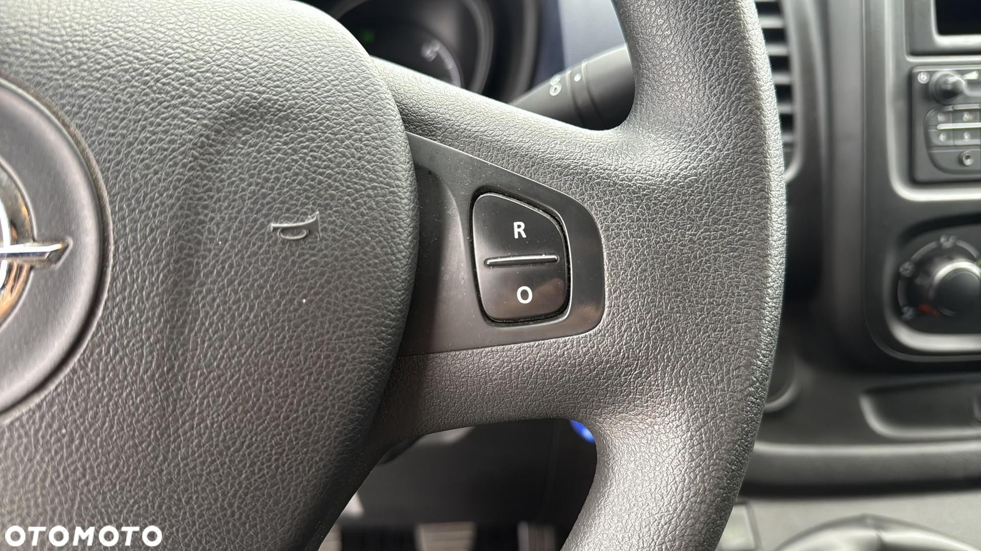 Opel vivaro - 21