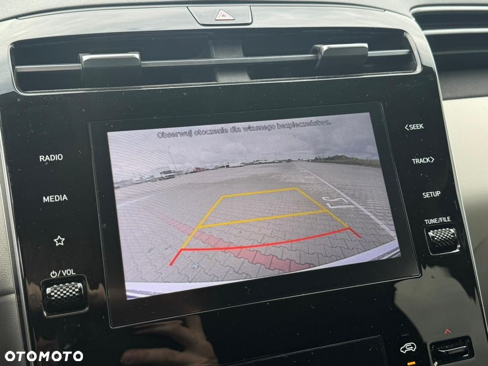 Hyundai Tucson 1.6 T-GDi Smart 2WD - 16