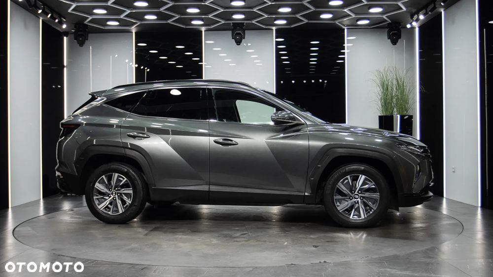 Hyundai Tucson 1.6 T-GDi HEV Executive 4WD - 14