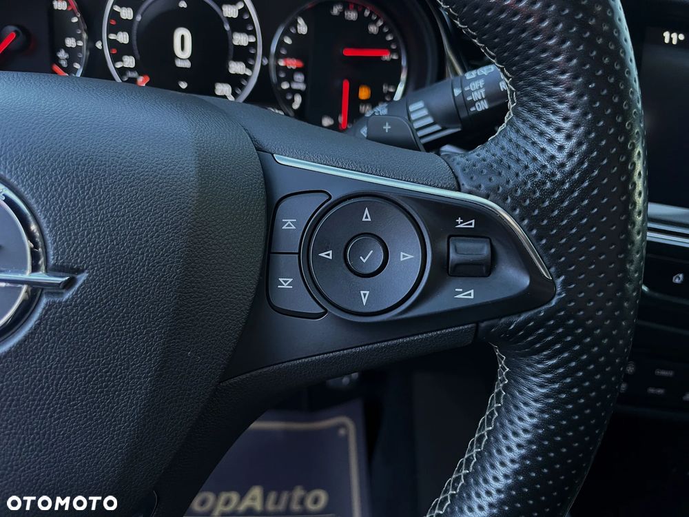 Opel Insignia 2.0 DI Turbo 4x4 - 24