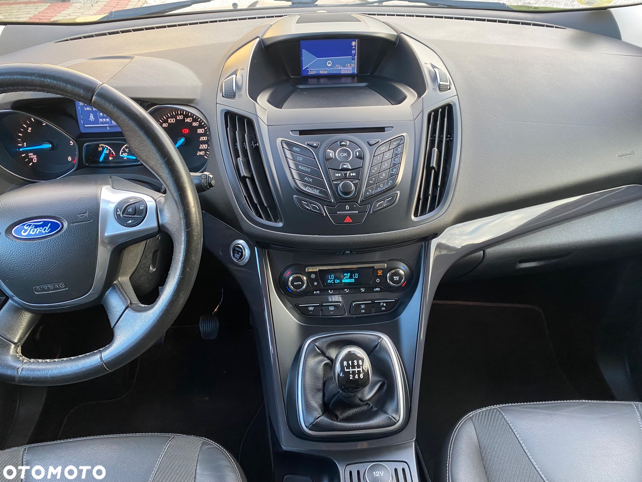 Ford Kuga 2.0 TDCi Titanium - 26