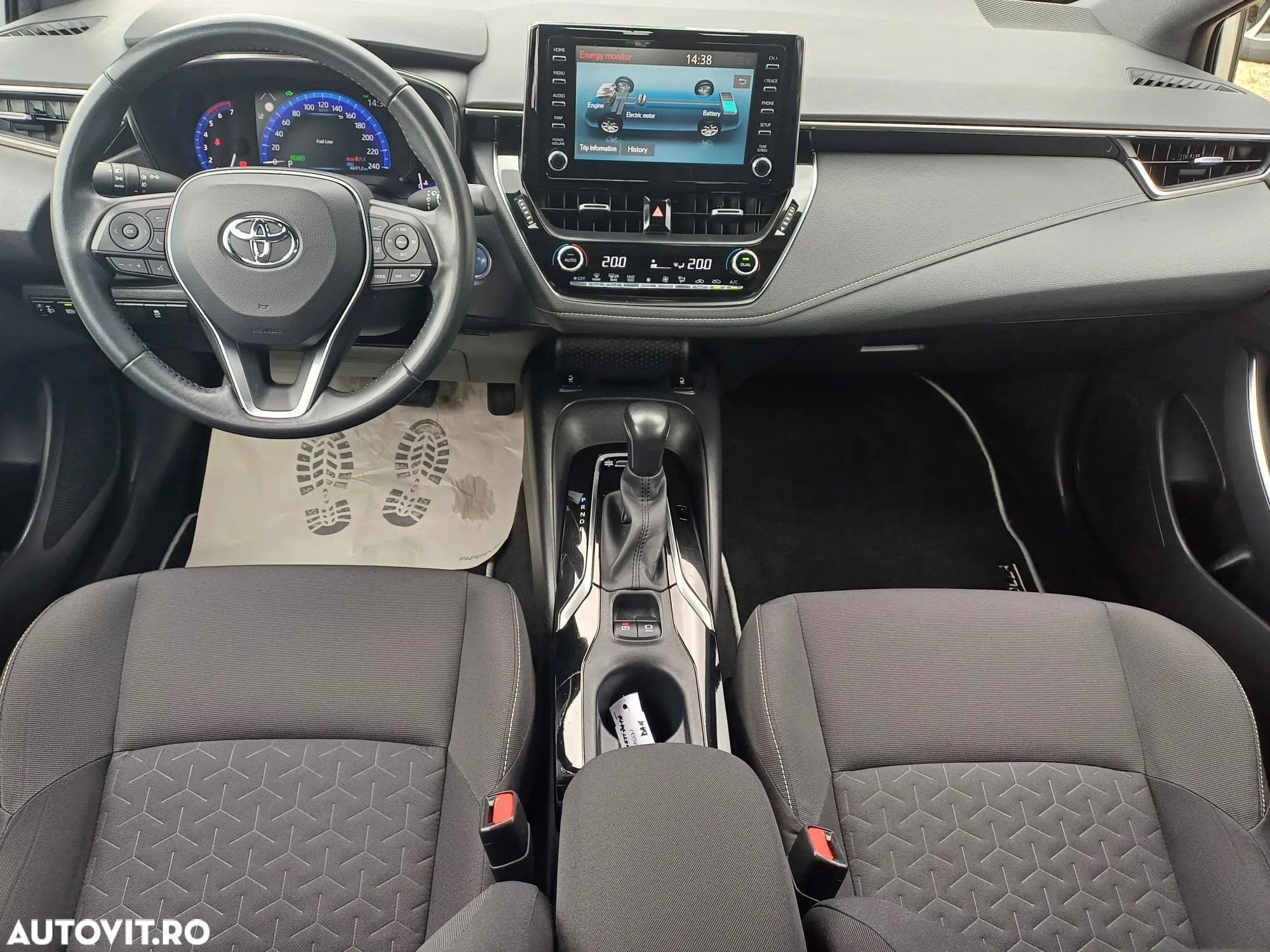 Toyota Corolla 1.8 HSD Dynamic - 9