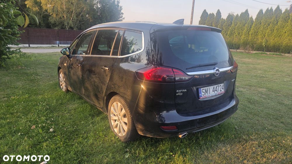 Opel Zafira - 3