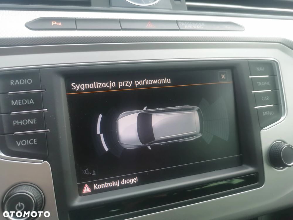 Volkswagen Passat Variant 2.0 TDI BMT Comfortline - 21