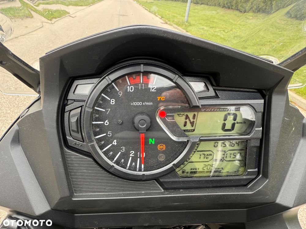 Suzuki V-STROM - 11