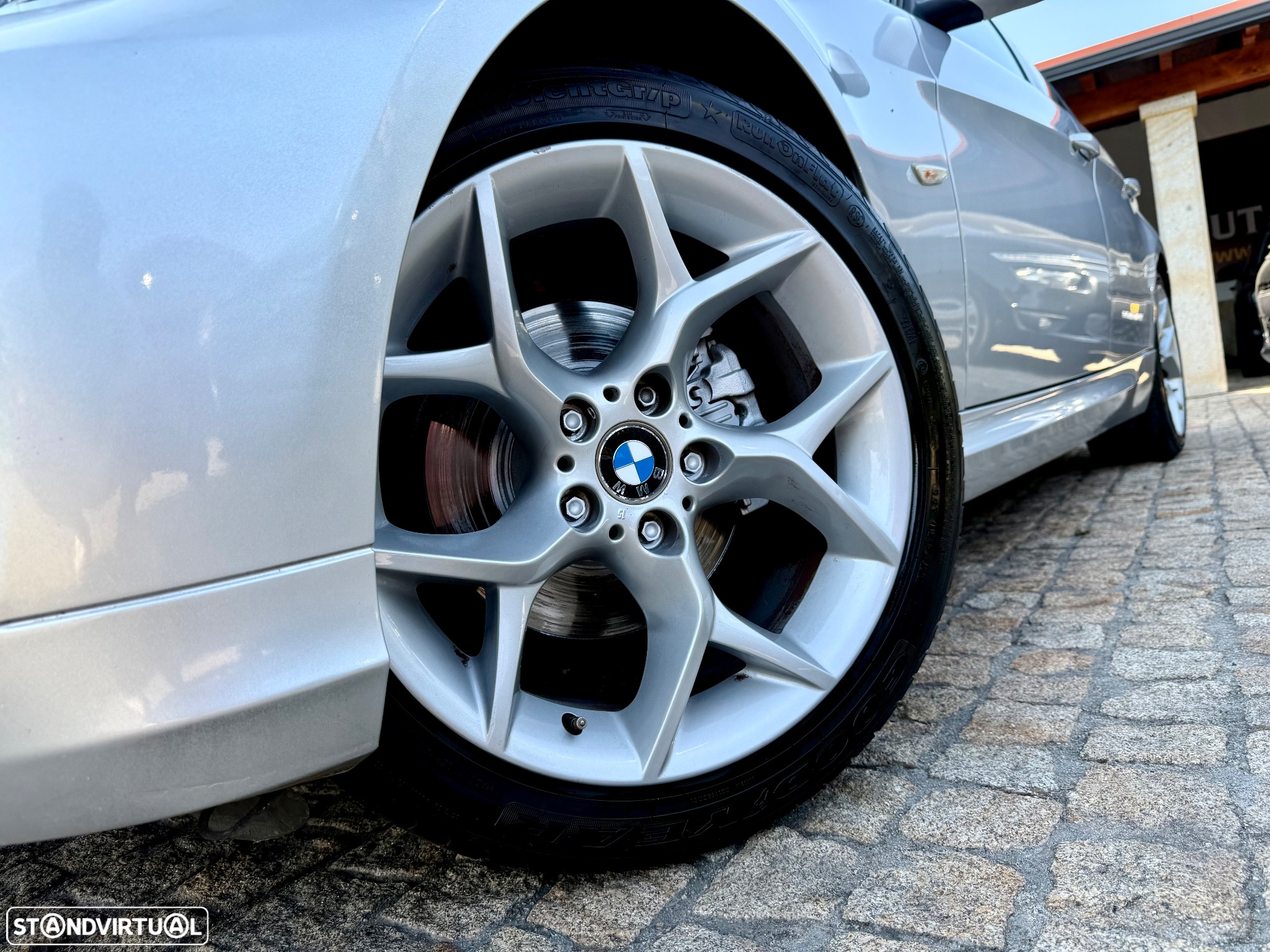 BMW 318 d DPF Touring Edition Sport - 11