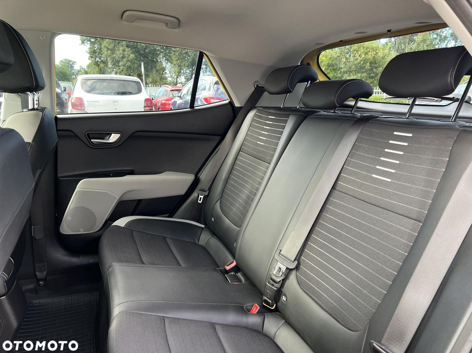 Kia Stonic - 15