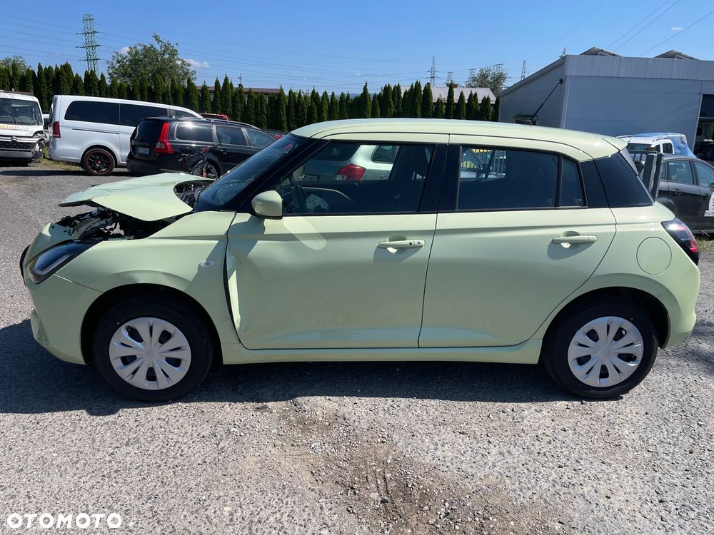 Suzuki Swift 1.2 Dualjet Hybrid Allgrip Comfort - 10
