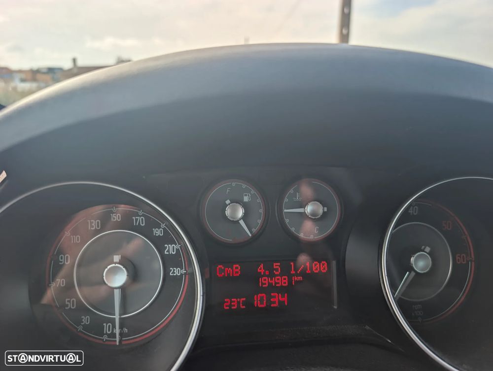 Fiat Punto - 4