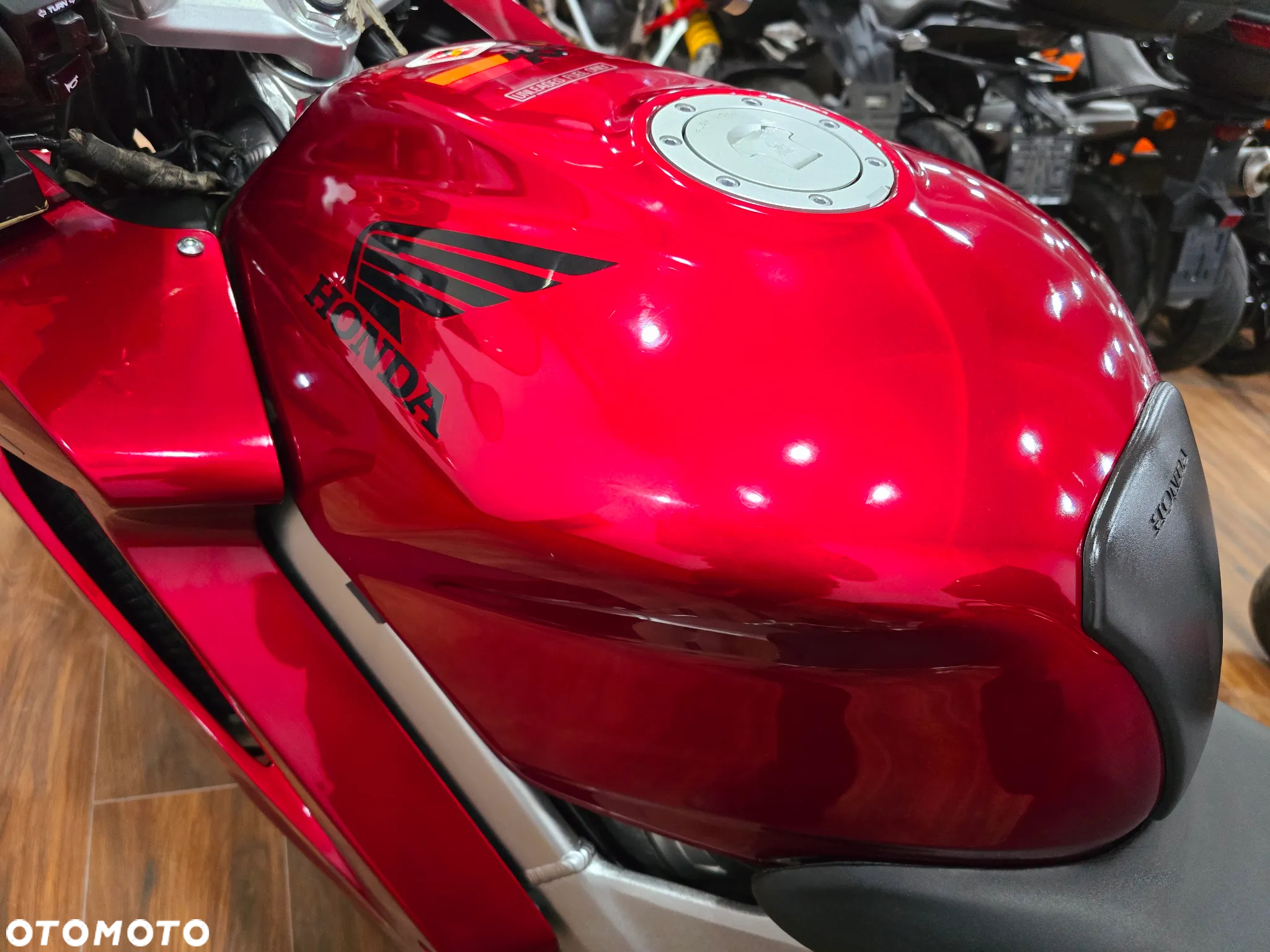 Honda VFR - 31