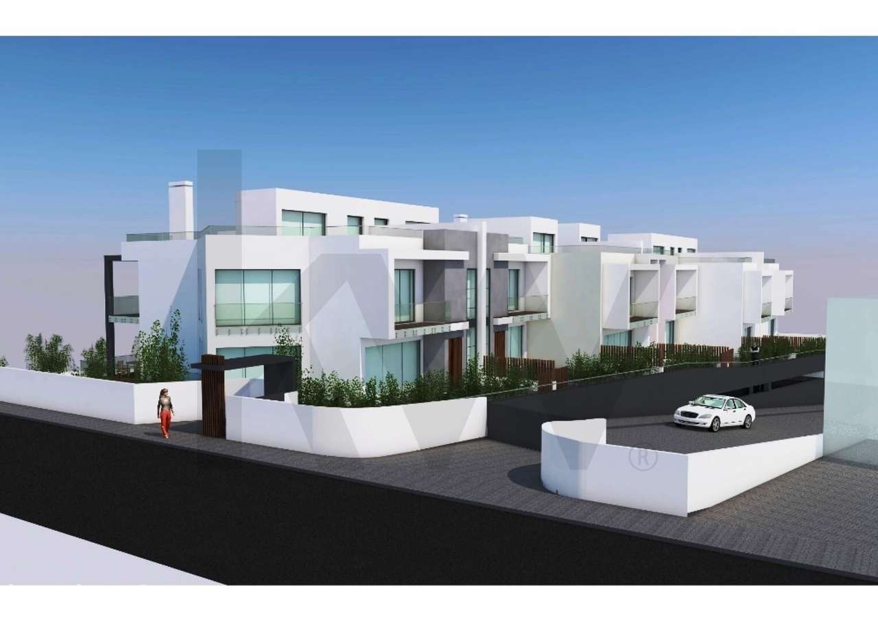 Oportunidade Única - Terreno Urbano de 3.818m2 em Torres Vedras no Tur - Grande imagem: 2/12