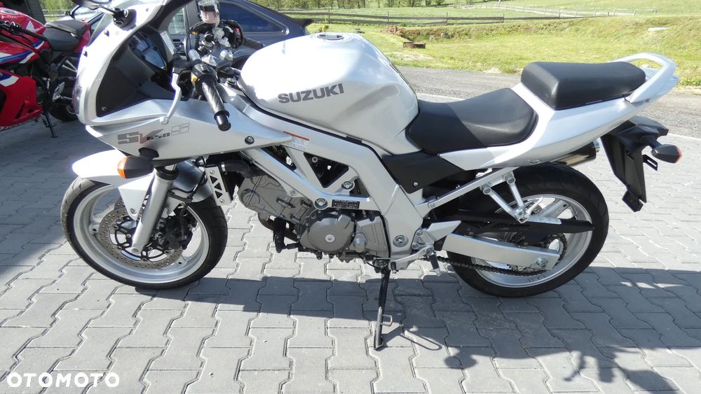 Suzuki SV - 6