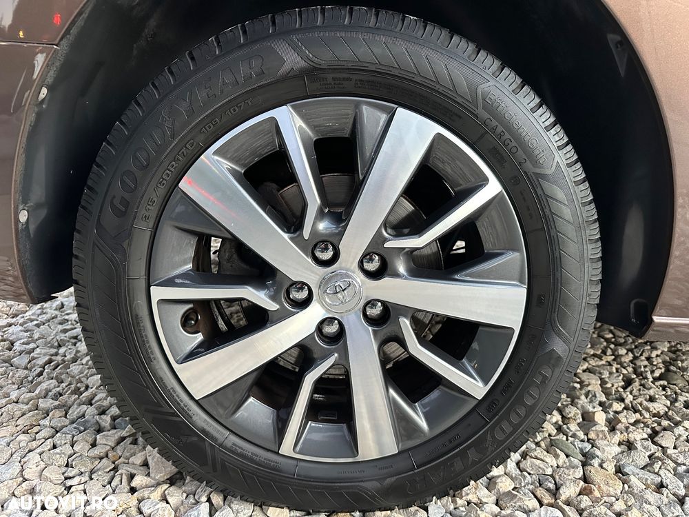 Toyota Proace Verso 2.0 D-4D 177CP 5+1 8A/T VIP+ - 32