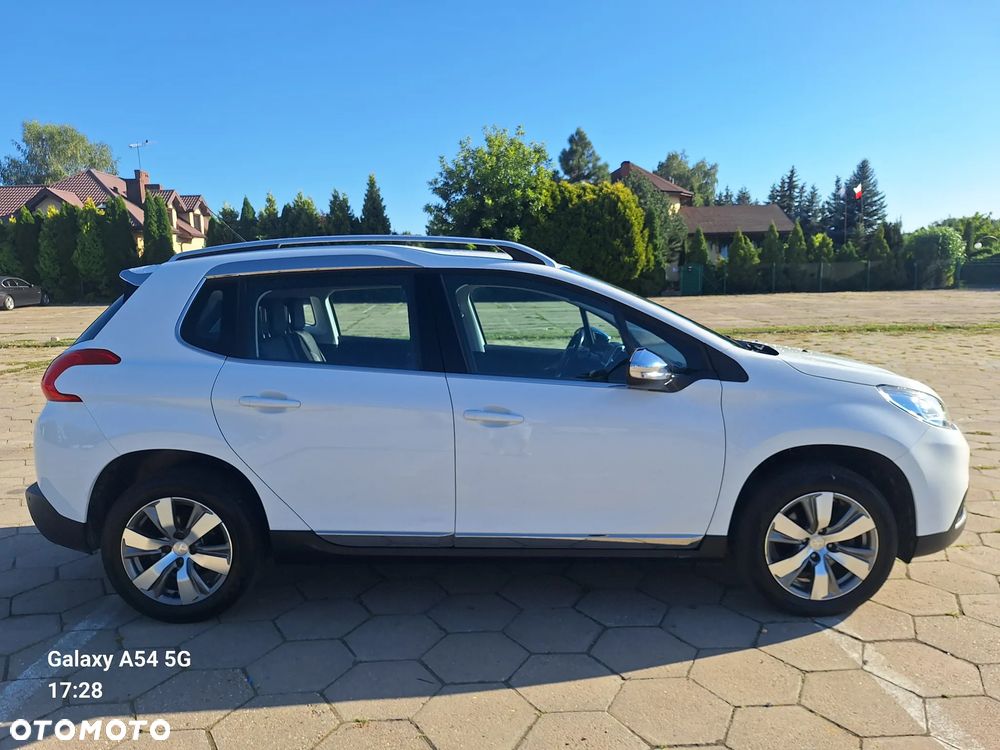 Peugeot 2008 PureTech 130 Stop&Start GT-Line Edition - 6