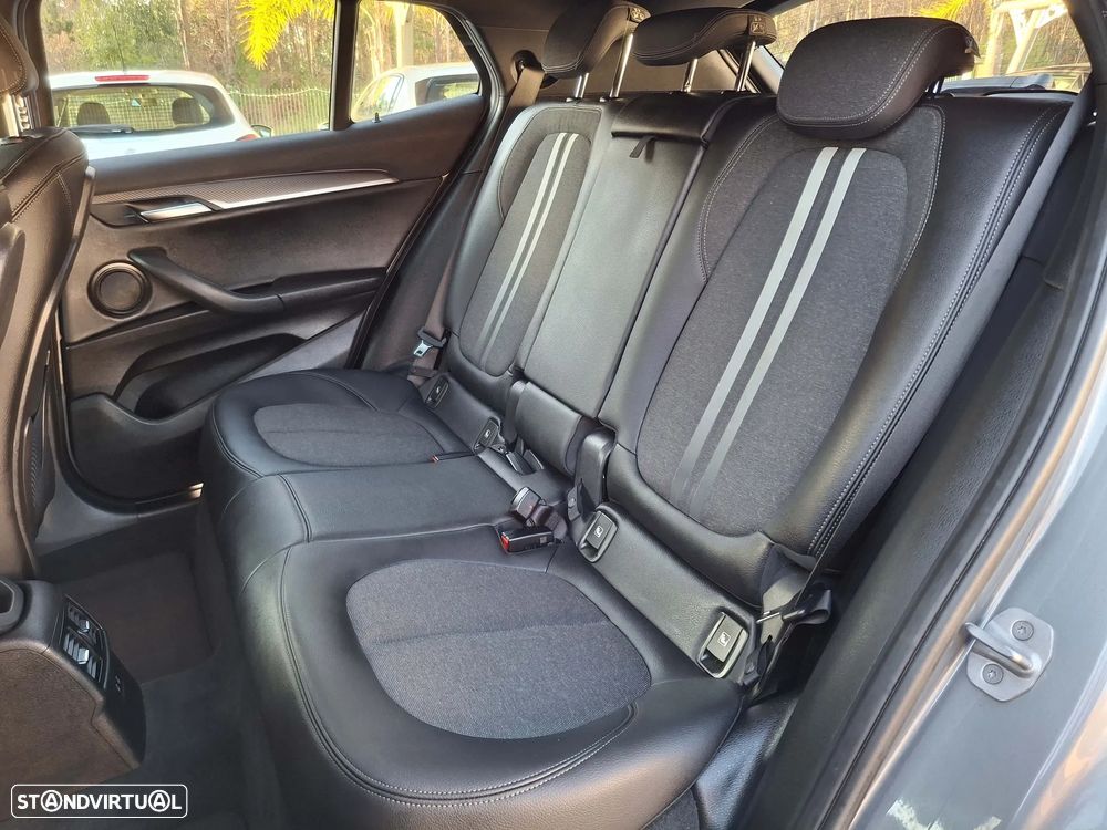 BMW X2 25 e xDrive Pack M - 13