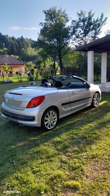 Peugeot 207 1.6HDI Feline - 2