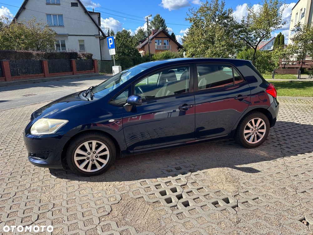 Toyota Auris 2.0 D-4D Premium - 30
