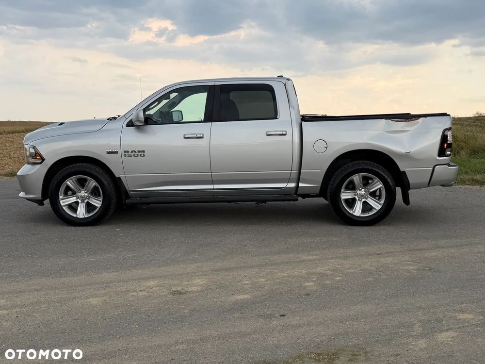 Dodge RAM 5.7 4x4 - 6