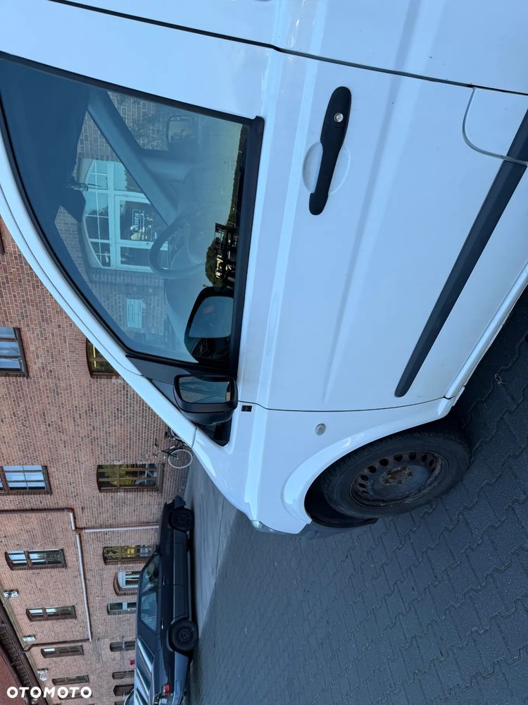 Mercedes-Benz Vito - 18
