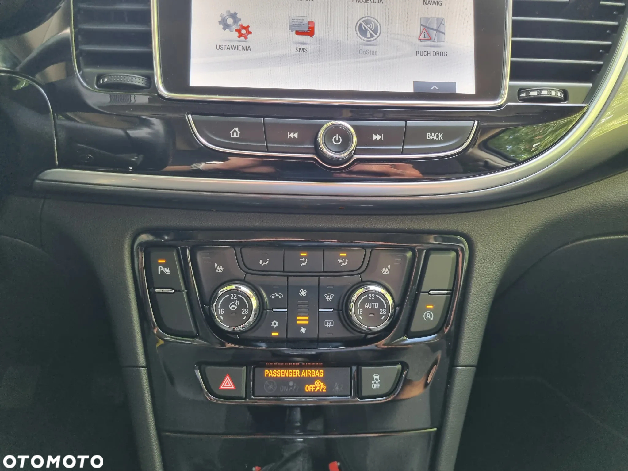 Opel Mokka X 1.4 T Enjoy S&S - 22