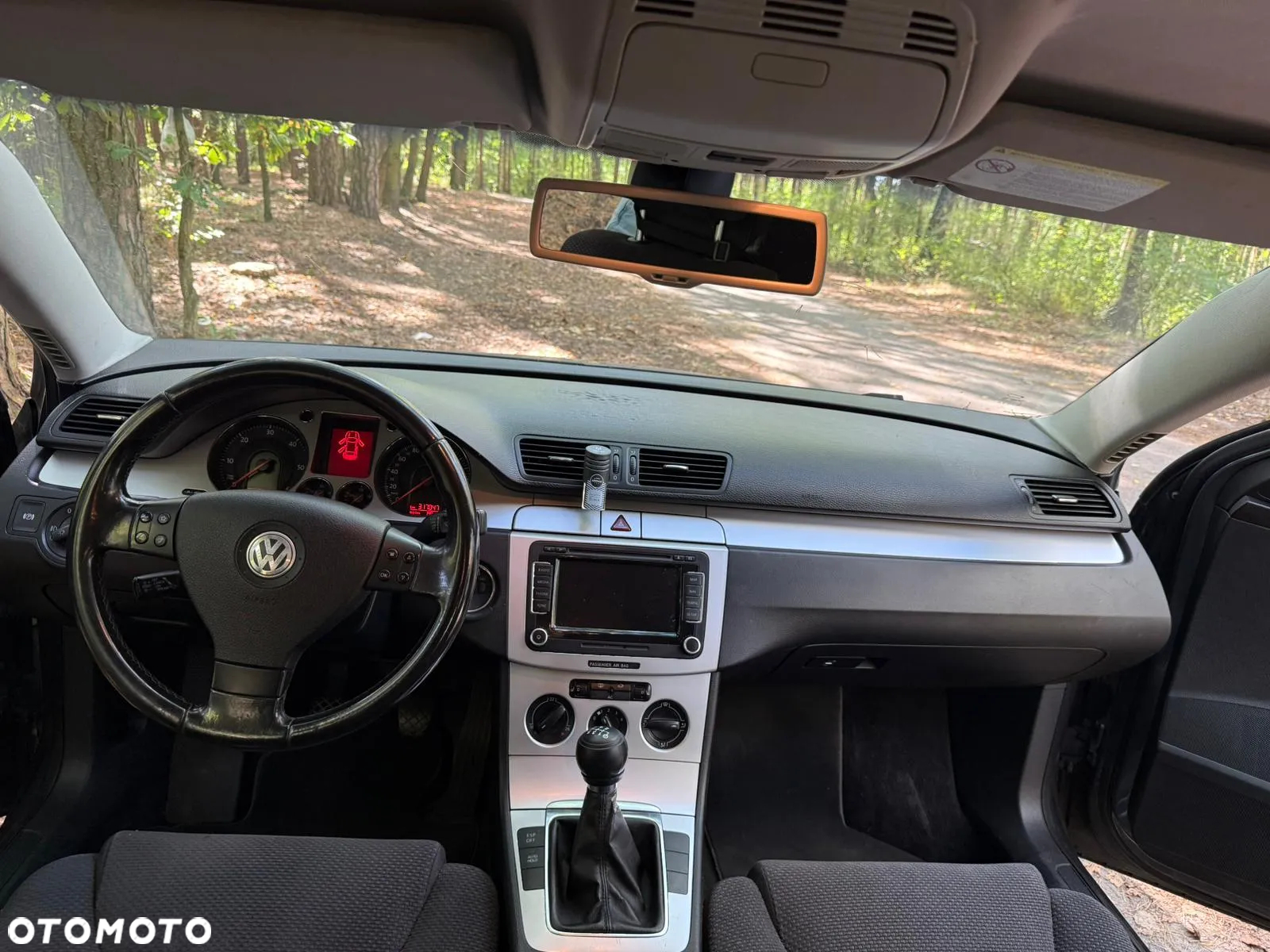 Volkswagen Passat 2.0 TDI Comfortline - 12