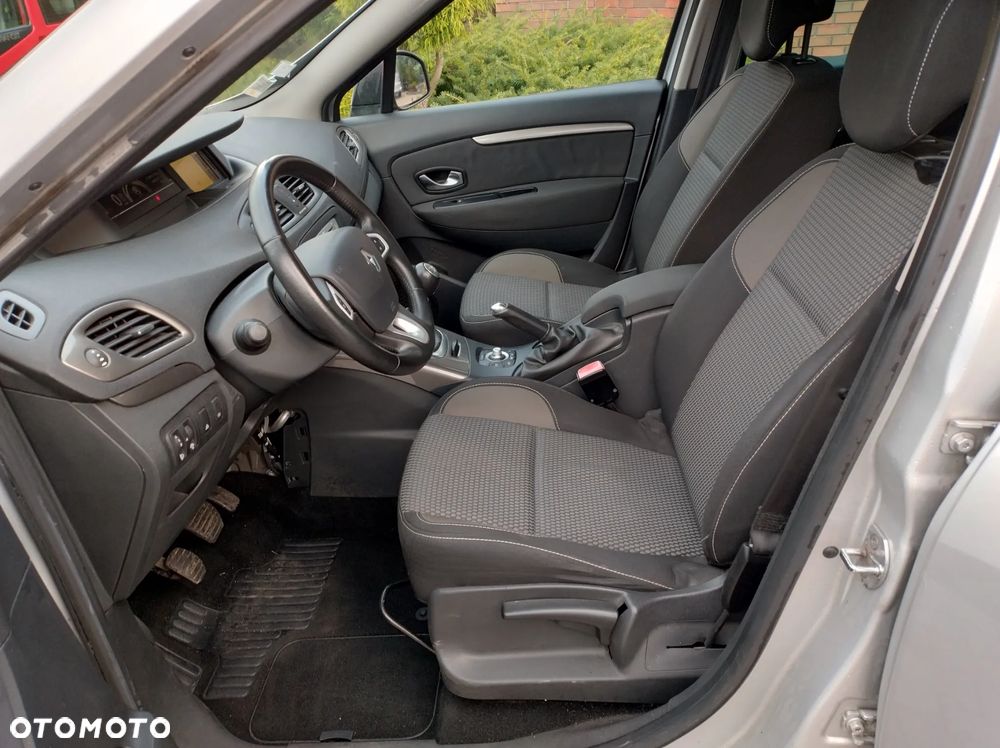 Renault Scenic ENERGY dCi 130 Euro 6 S&S Xmod Bose Edition - 28