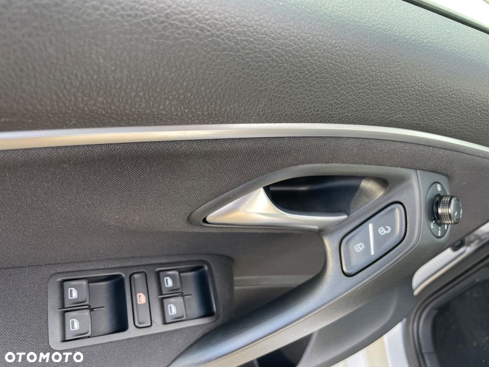 Volkswagen Polo 1.4 TDI Blue Motion Technology Lounge - 7