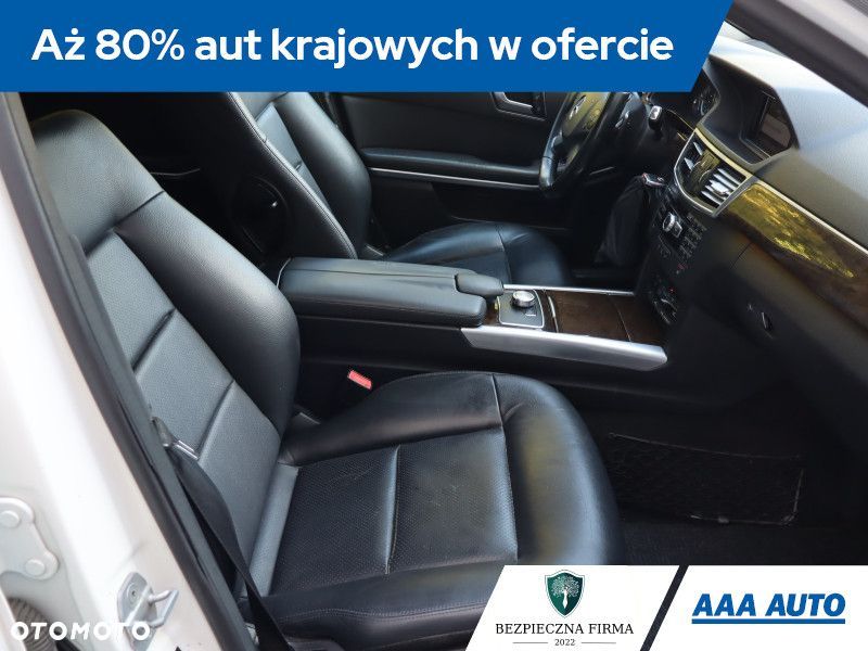 Mercedes-Benz Klasa E - 11