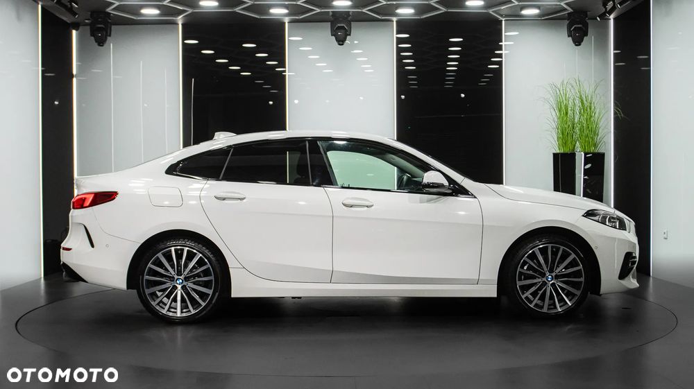 BMW Seria 2 220d xDrive M Sport sport - 8