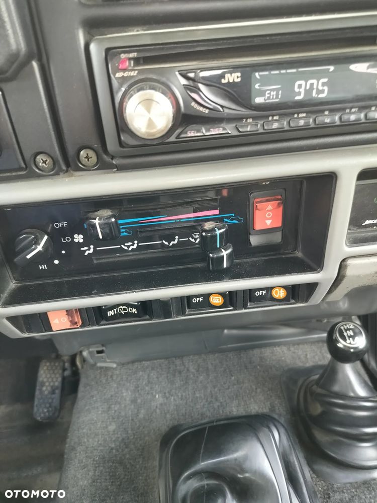 Toyota Land Cruiser - 9