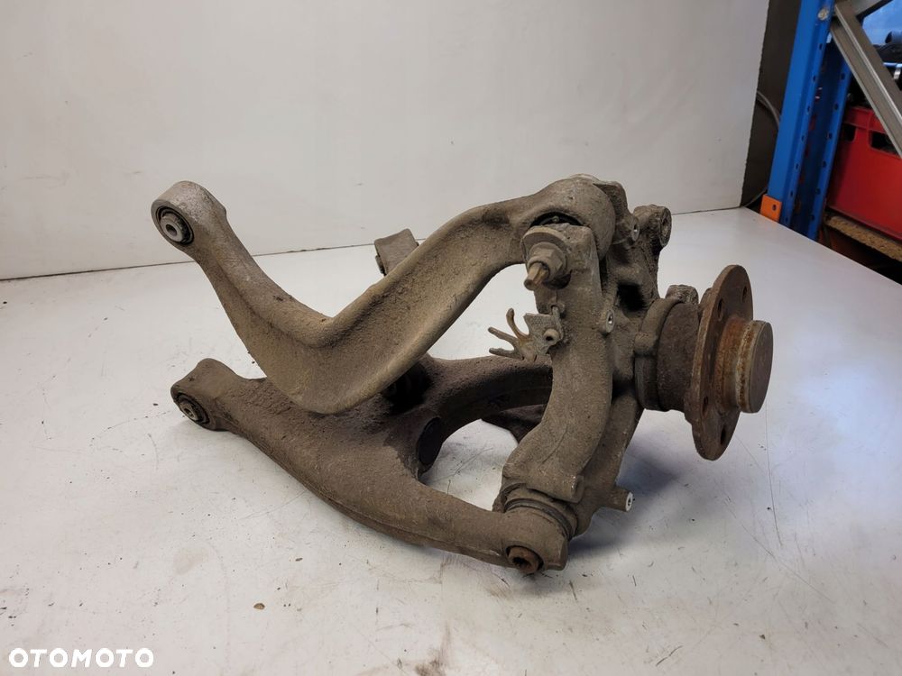 ZWROTNICA PRAWY TYŁ AUDI A4 A6 C7 A7 8K0505432AQ - 4
