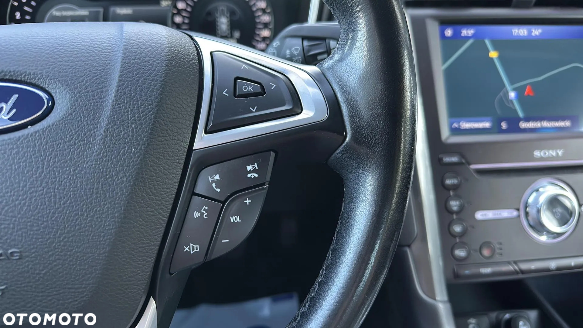 Ford Mondeo 2.0 EcoBlue Titanium - 22