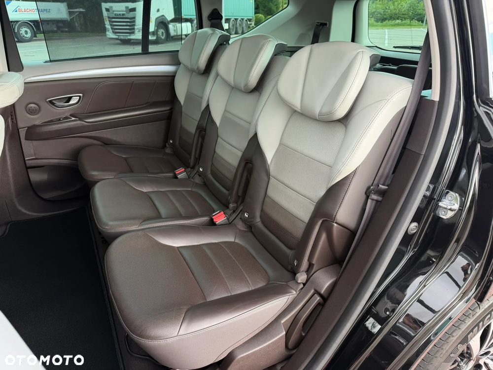Renault Espace 1.6 dCi Energy Initiale Paris EDC 7os - 33