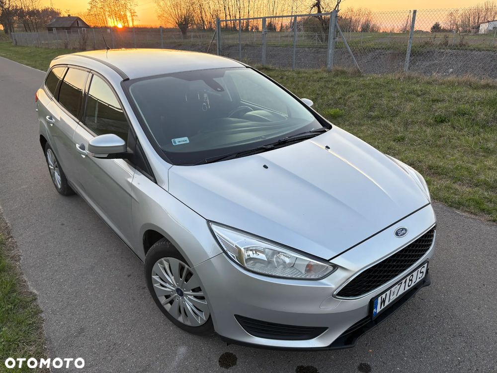 Ford Focus 1.5 TDCi Trend - 4