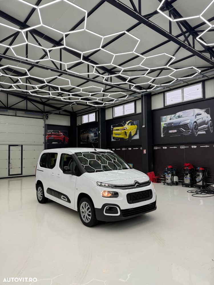 Citroën Berlingo 1.2 PureTech 110 S&S BVM6 Feel - 5