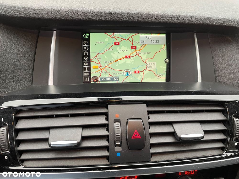 BMW X3 sDrive18d xLine - 21