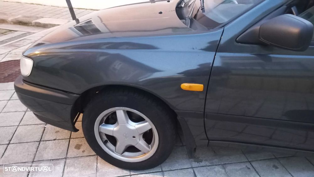 Nissan Sunny Hatchback 1.4 SLX - 9