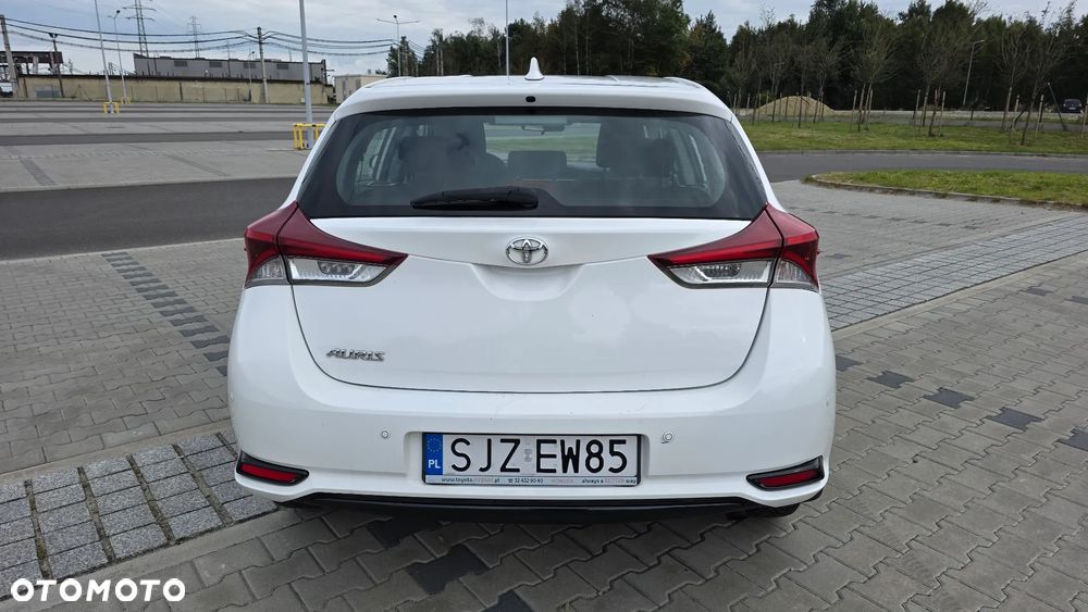 Toyota Auris 1.33 VVT-i Life - 22