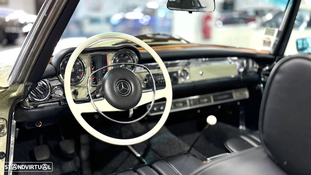 Mercedes-Benz SL 280 - 15