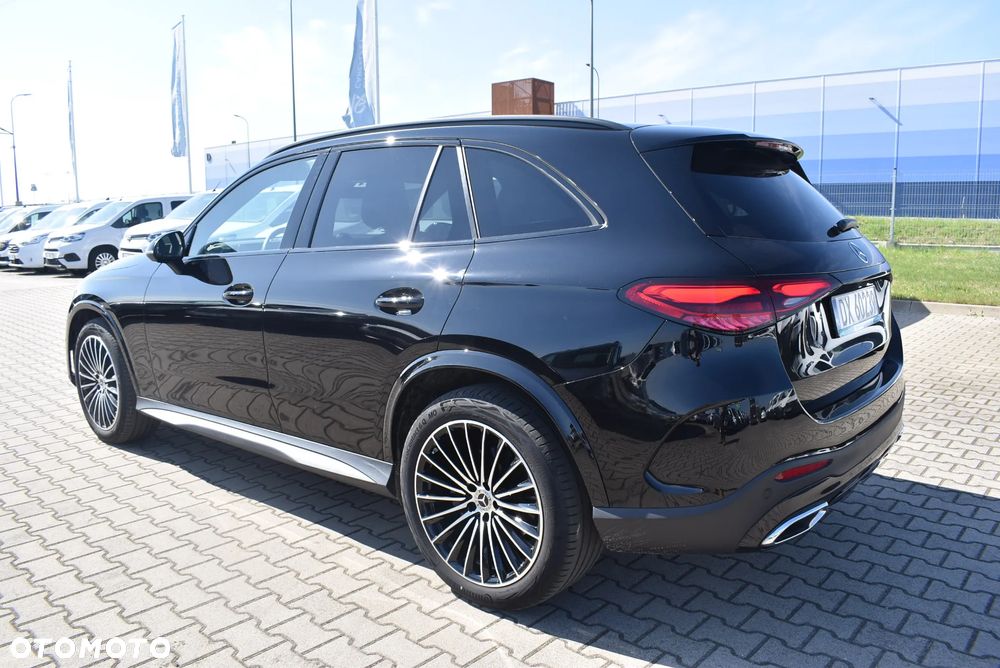Mercedes-Benz GLC 300 d mHEV 4-Matic Avantgarde - 7