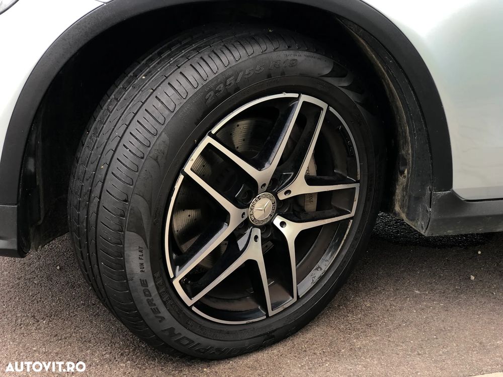 Mercedes-Benz GLC 250 d 4MATIC - 34