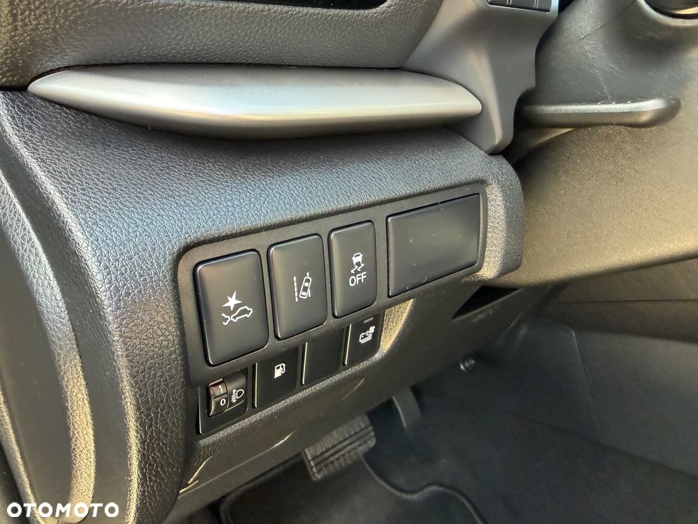Mitsubishi Eclipse Cross 4WD Select - 23