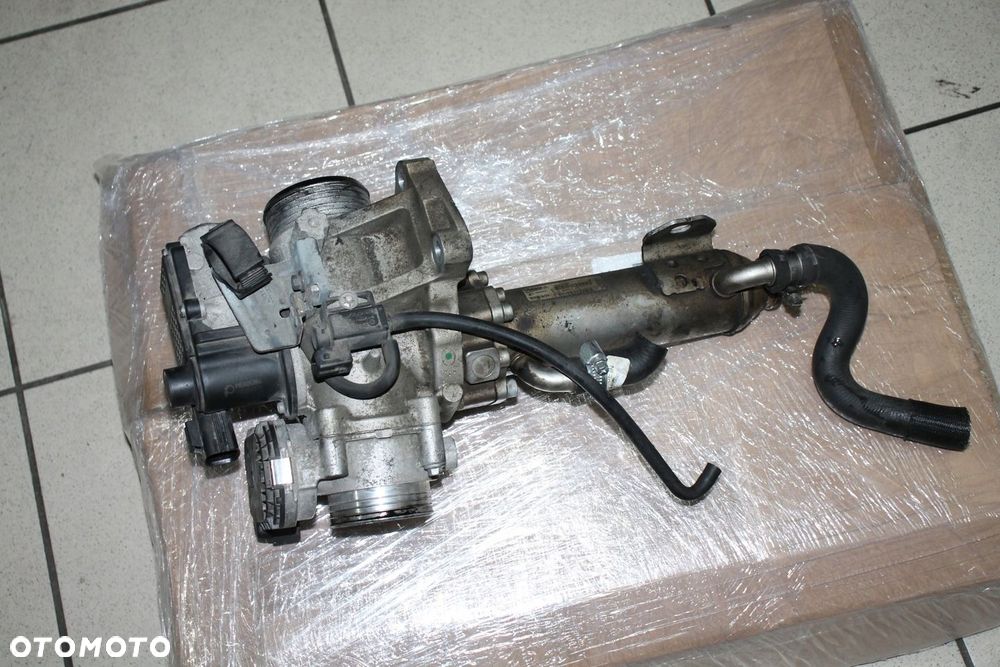 VOLVO S80 V70 S60 XC70 XC60 V50 ZAWÓR EGR 30774813 - 1