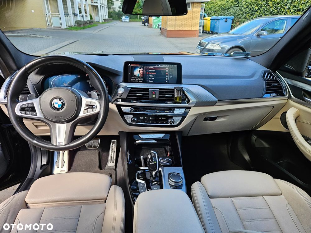 BMW X3 xDrive20d - 21