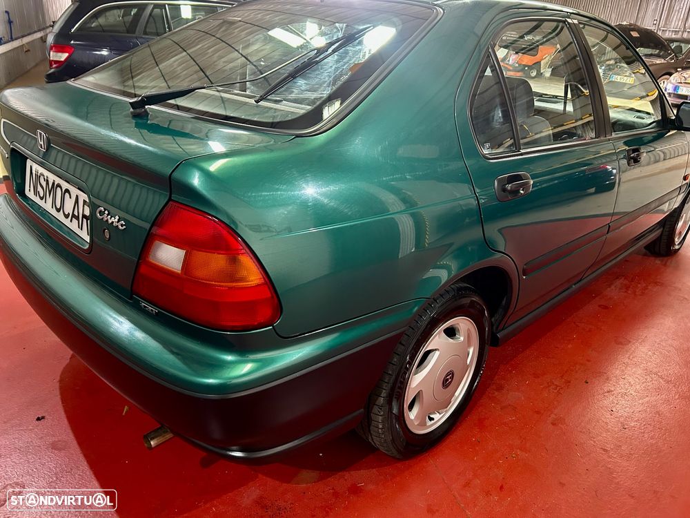 Honda Civic 1.4i - 4